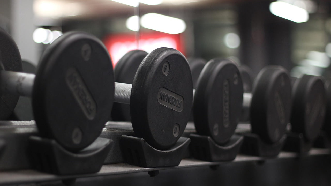 The Ultimate Gym Bag Checklist: Men’s Essentials for Every Workout